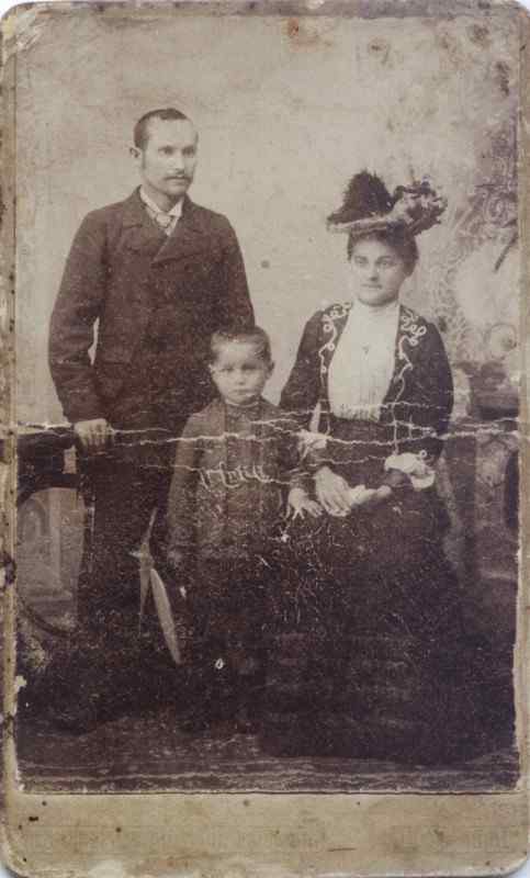 Đorđe, Mihajlo i Mileva Andrejević, ~1894.