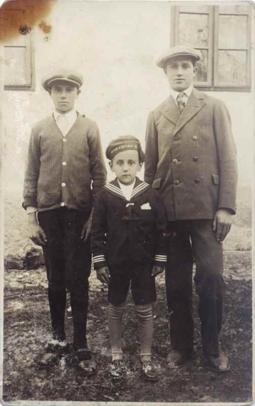 Stanisa i Sinisa Niketic, 18.05.1929.